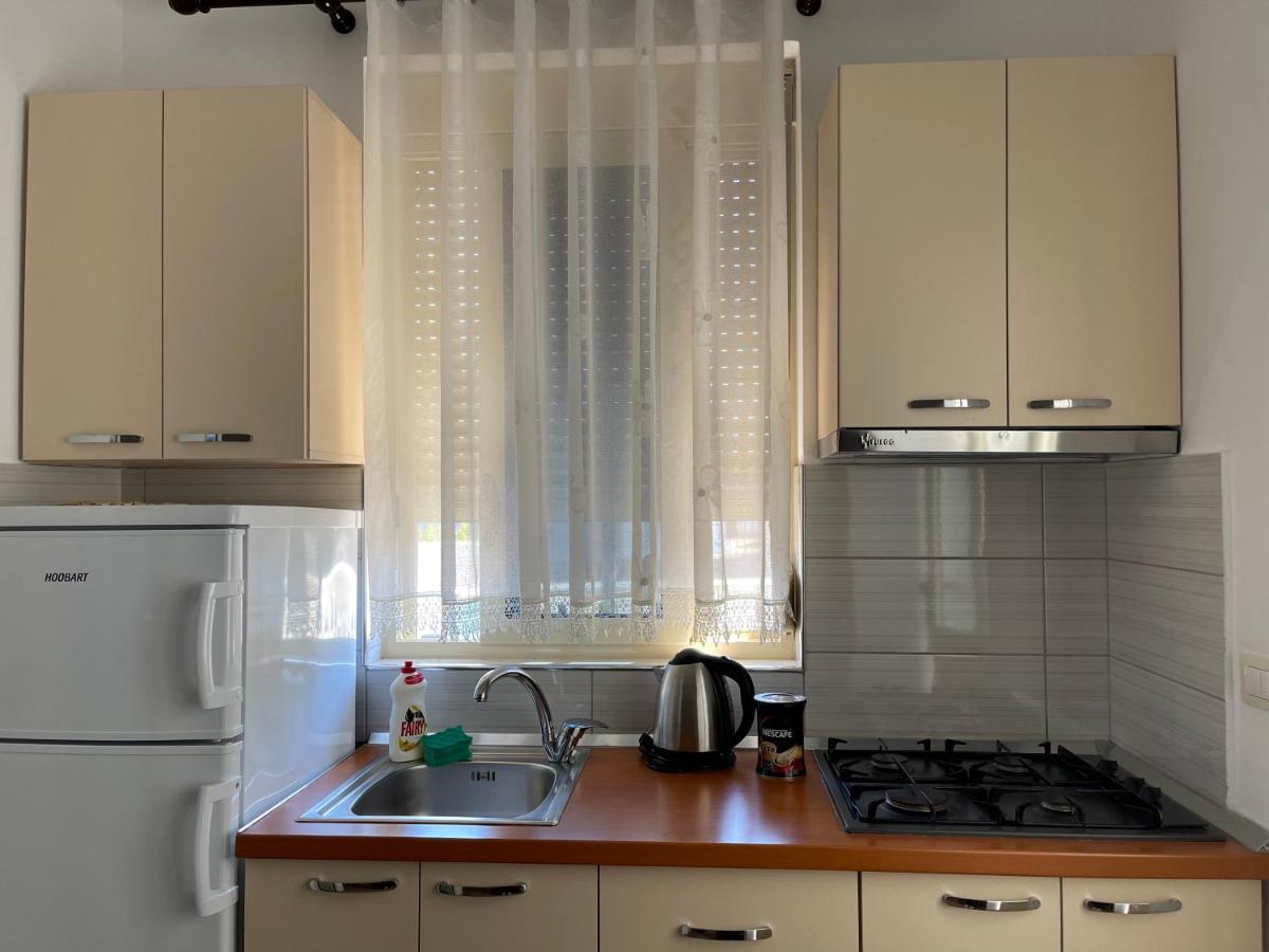 Kristeo Apartamento Vlorë Exterior foto