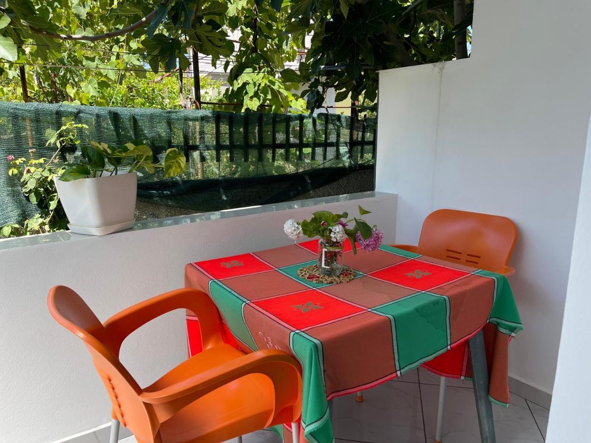 Kristeo Apartamento Vlorë Exterior foto