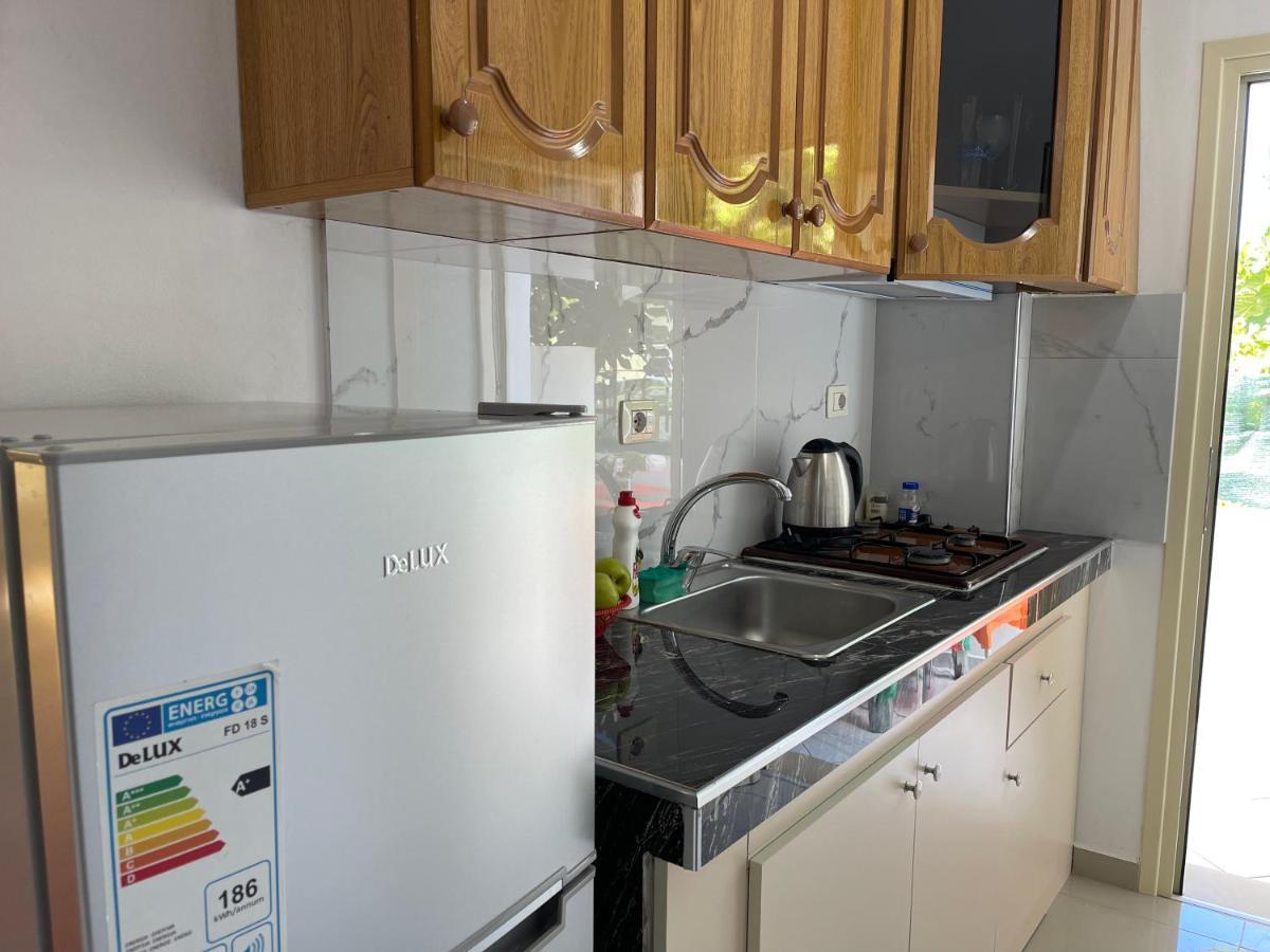 Kristeo Apartamento Vlorë Exterior foto
