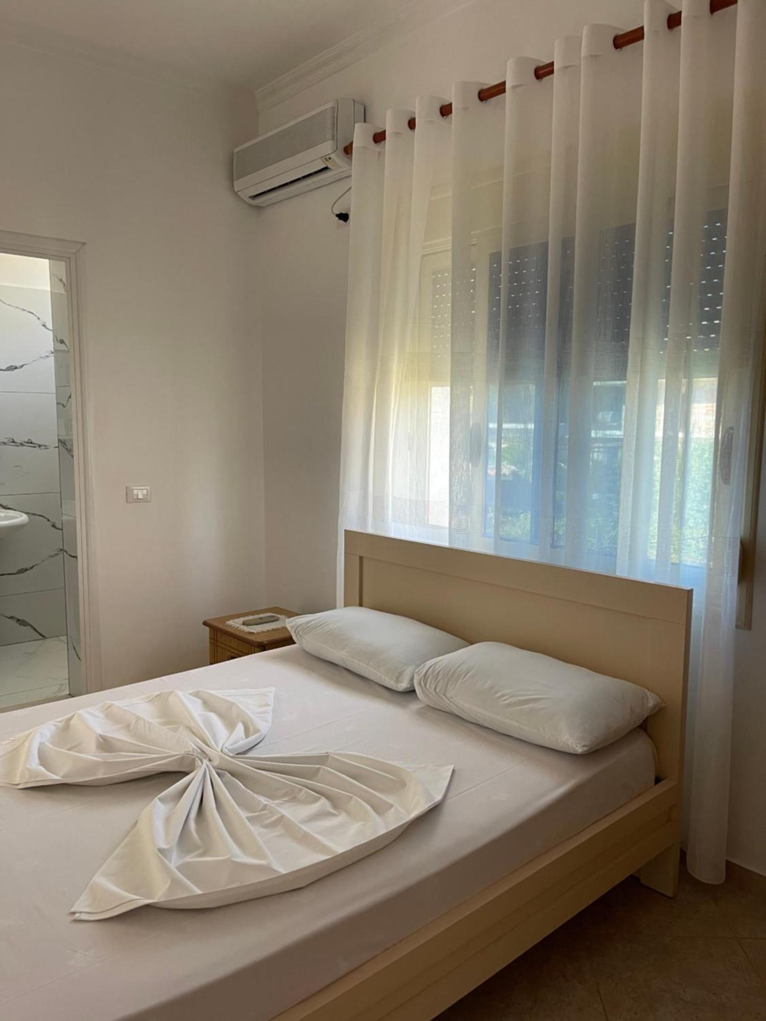 Kristeo Apartamento Vlorë Exterior foto