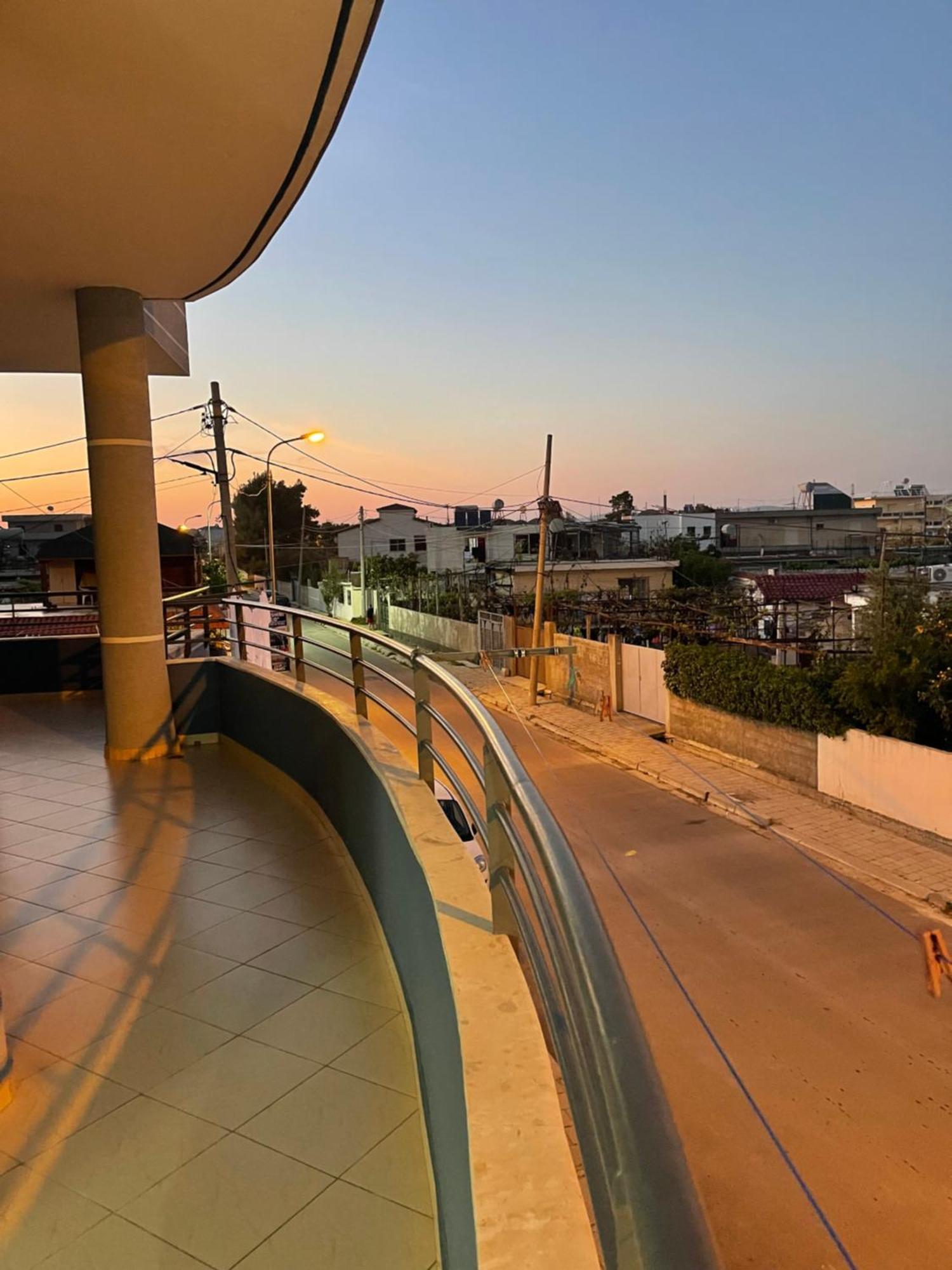 Kristeo Apartamento Vlorë Exterior foto